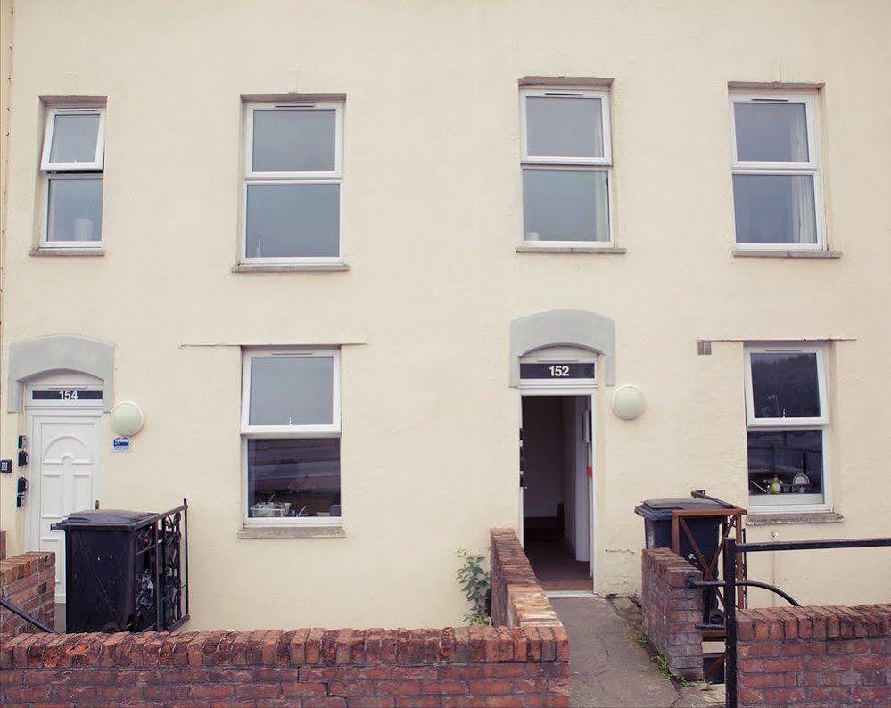 Bristol Serviced Lets - 152/154 Bath Road Екстериор снимка